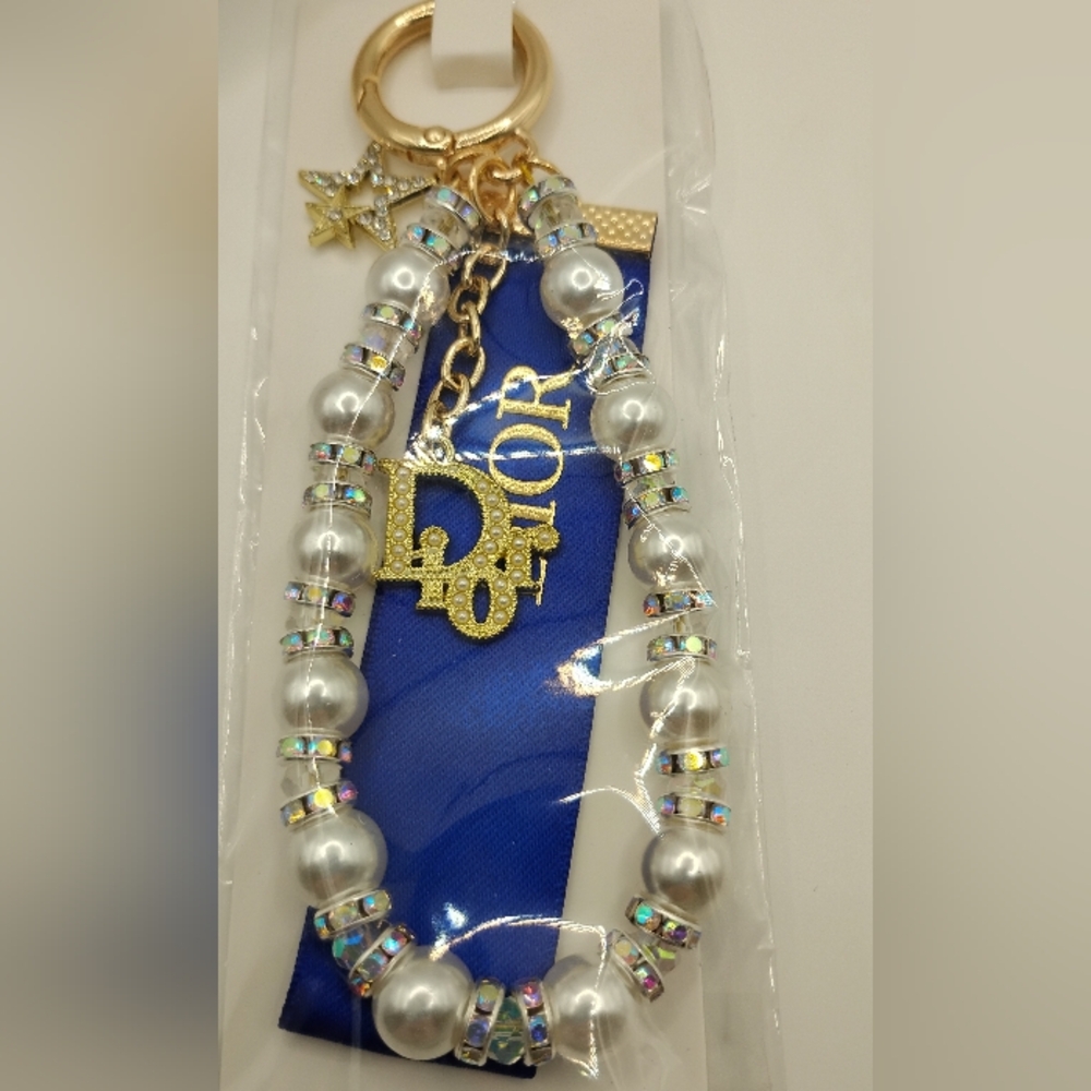 Dior Keychain With Pearls & Gemstones - Picture 2 of 3